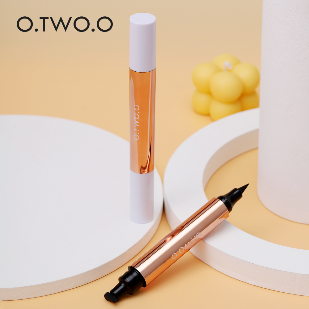 O.TWO.O 2in1 Instant Wing Stamp Eyeliner