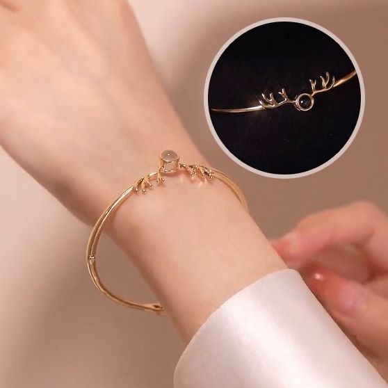 Antler Bracelet (Deer Head)