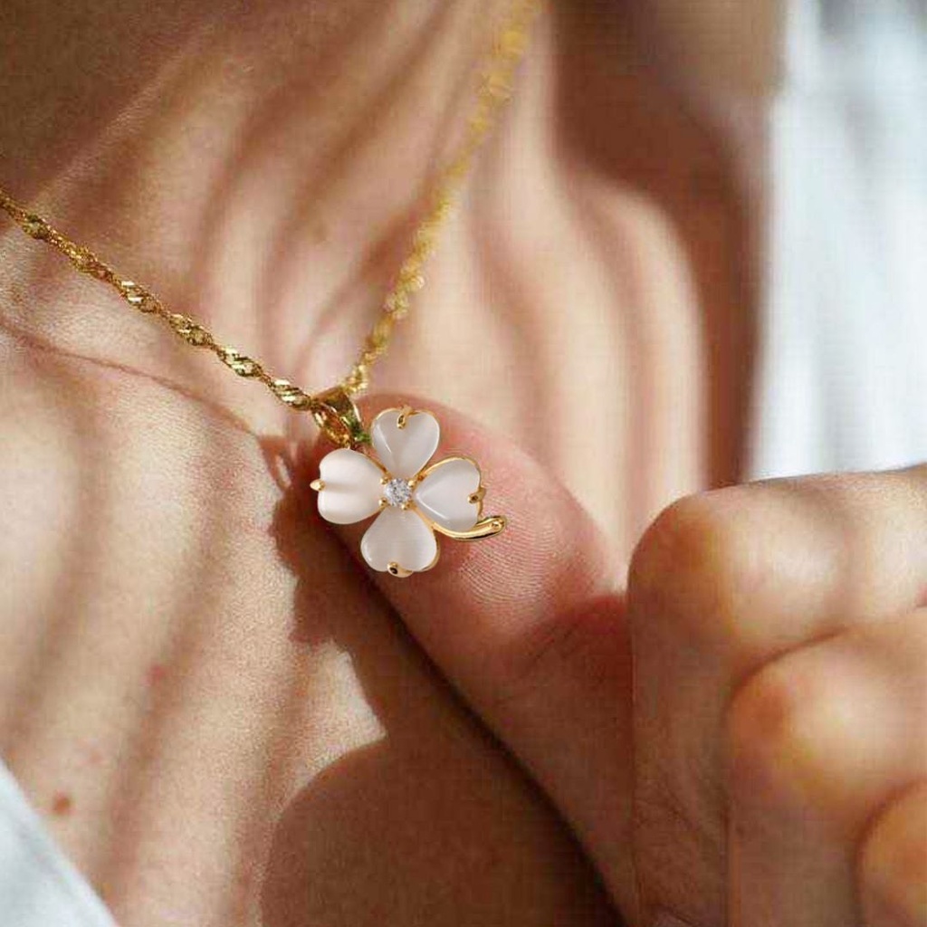 Lucky Four-leaf Clover Necklace