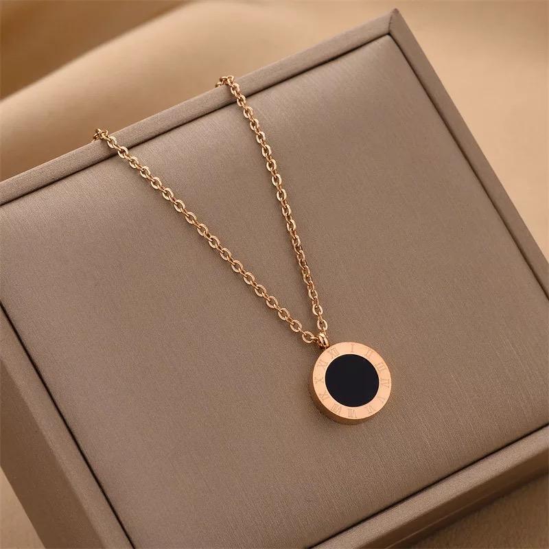 Roman Numeral Classic Round Pendant Necklace