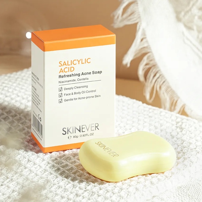 Skinever Salicylic Acid Refreshing  Acne Soap -80g